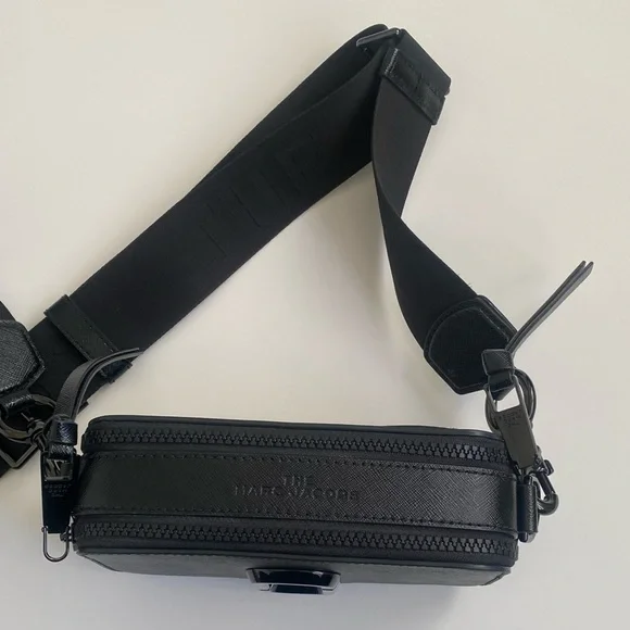 Authentic Marc Jacobs Snapshot - Picture 10 of 16